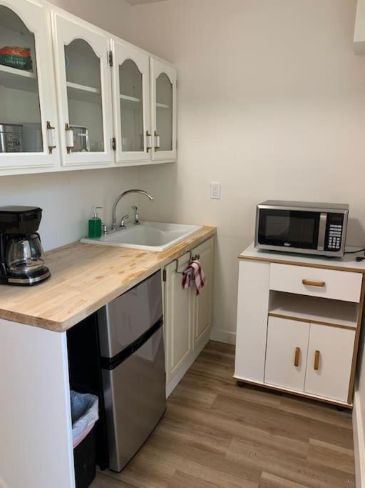Country Studio Pet Friendly Port Alberni Exterior foto